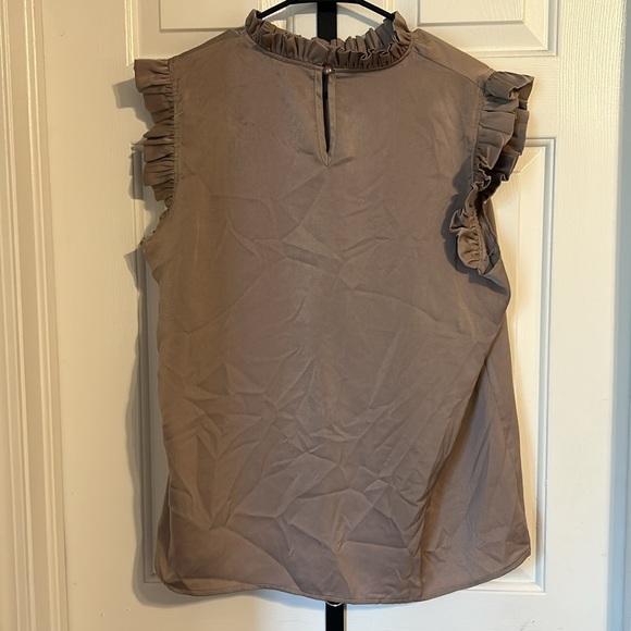 Beautiful work blouse - Picture 3 of 3